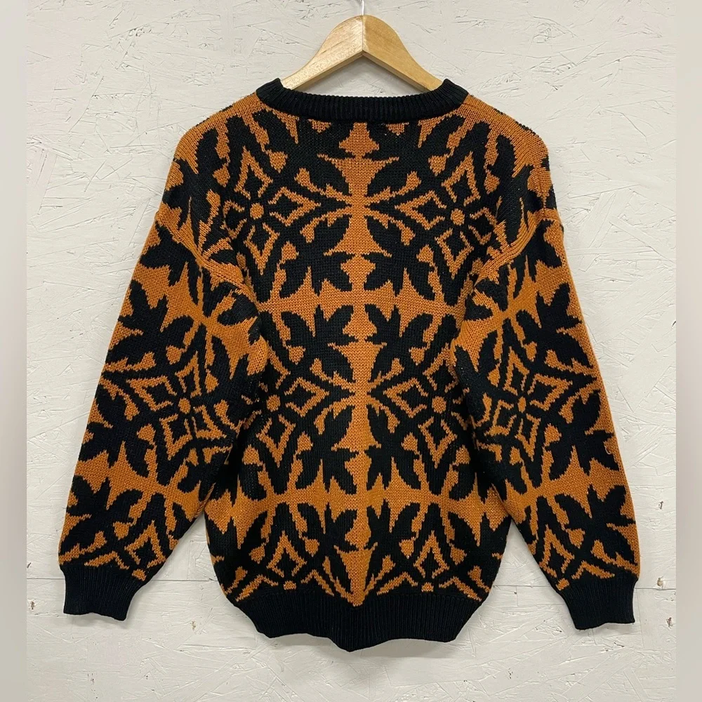 Vintage Enchante Knitted Crewneck Sweater with Some Shine, Fits M, Acrylic - Picture 4 of 8